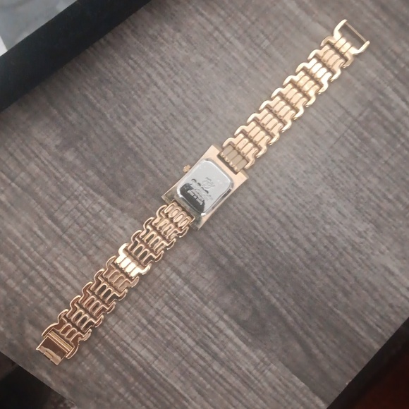 Elizabeth Taylor White Diamond Watch - Picture 3 of 6